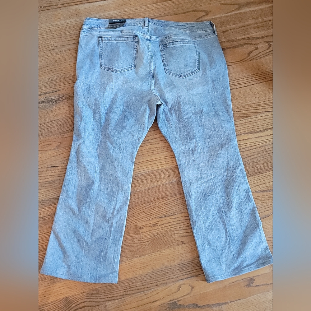 Torrid 20s Mid-rise Slim-Boot jeans, 20S - Picture 6 of 11